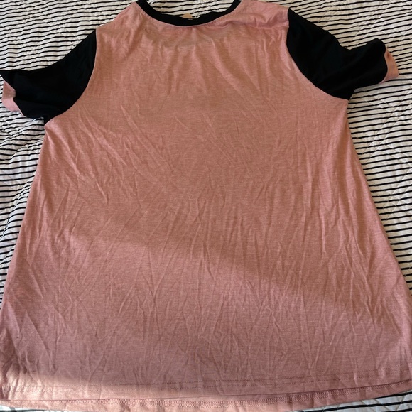 BloomChic Black and Pink Lace Accent Tee - Picture 4 of 5